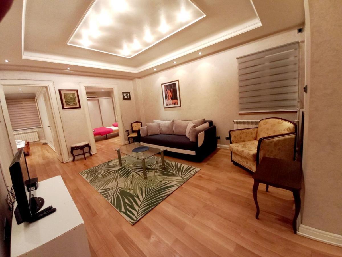 Appartamento Alex Lux Belgrado Esterno foto